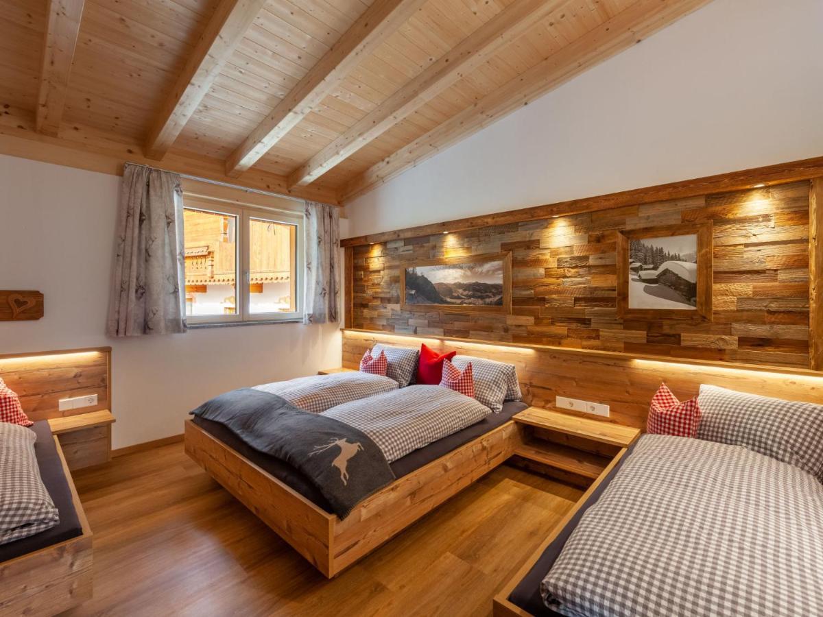 Apartment Chalet Spatn By Interhome Fuegenberg Exteriör bild