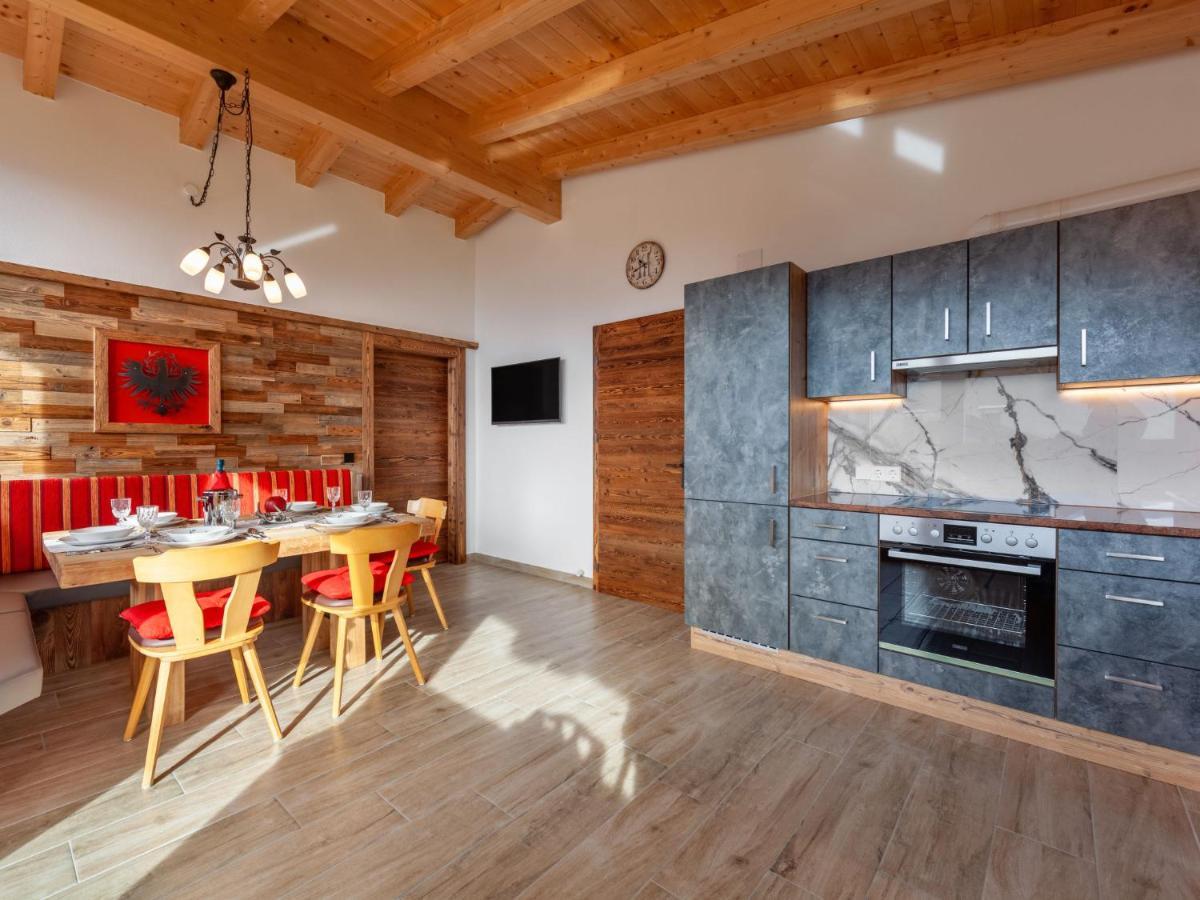 Apartment Chalet Spatn By Interhome Fuegenberg Exteriör bild